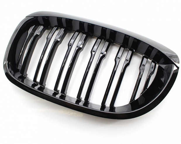 BMW E46 Facelift 2002-2005 Gloss Black Kidney Grilles