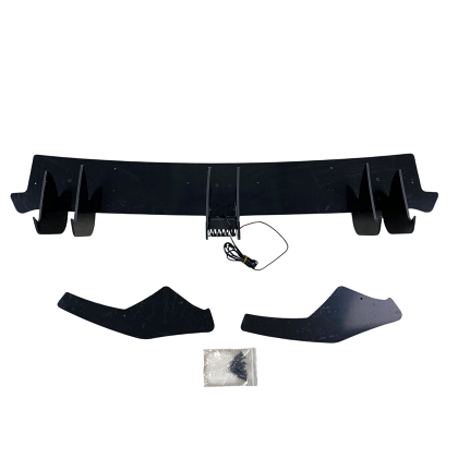 Difuzor bară spate pentru Volkswagen Golf 8 GTI Blade cu reflector - negru lucios