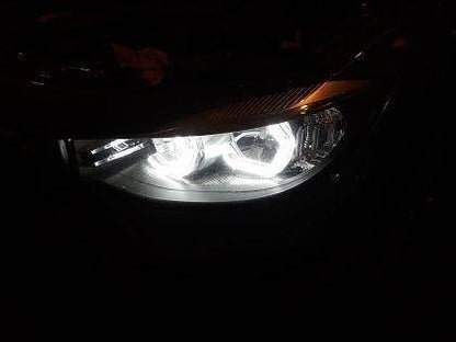Диодни Ангелски Очи за BMW F30 - U-Design - с два цвята и функция мигач (бял и жълт)