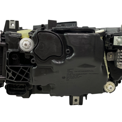 Faruri cu LED pentru BMW F30 (2011-2016) - Aspect facelift Full LED