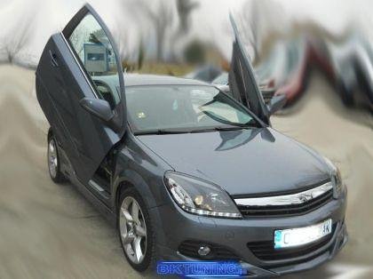 Кристални фарове за Opel Astra Н (2004-2009) - черни