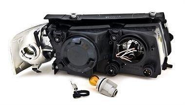 Faruri clare pentru Passat B5 (1997-2000) - negre