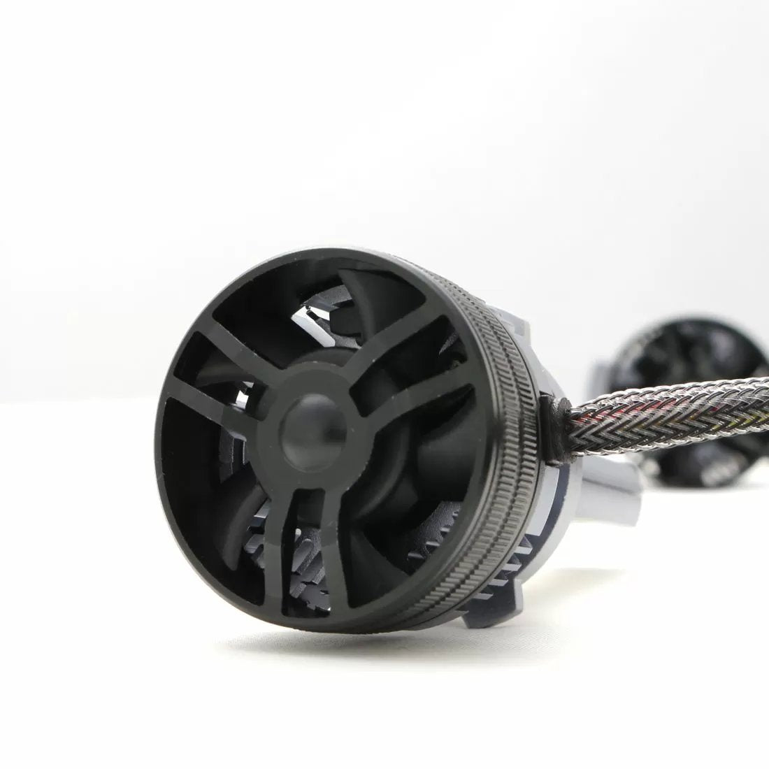 Becuri LED HIR2 pentru faruri 65W - Canbus 6000K - 1700% mai multă lumină