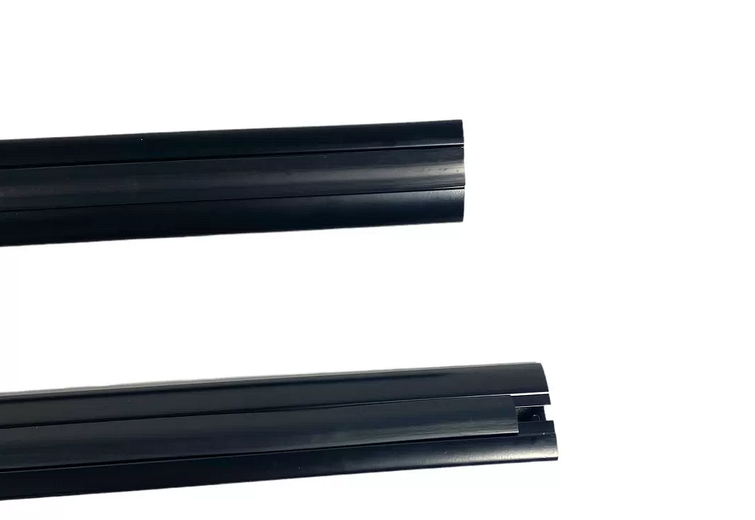 Cross bars for roof rack for Honda CRV (2007-2011) - black for factory mounting points