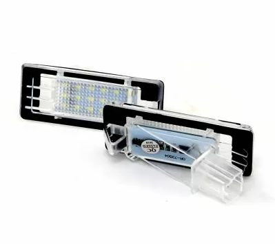 Plafoniere pentru iluminare număr înmatriculare spate Dacia Duster (2010+), 82x32 mm