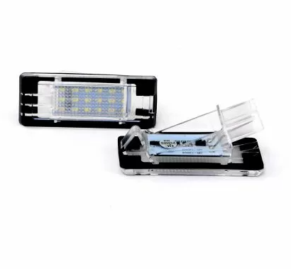 Plafoniere pentru iluminare număr înmatriculare spate Dacia Duster (2010+), 82x32 mm