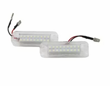 Plafonieră iluminare număr înmatriculare pentru Mercedes W463 G-Class, 76x26 mm