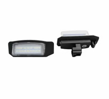 Plafoniere pentru iluminarea numărului de înmatriculare spate pentru Mitsubishi Outlander / Lancer (2007+)