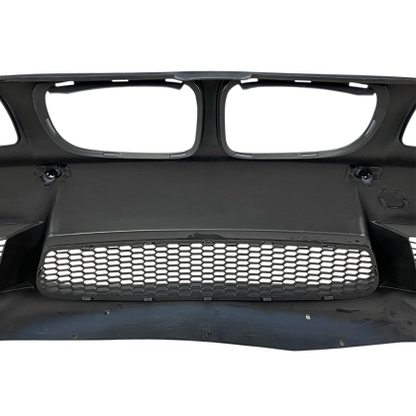Bară față BMW E81 / E87 (2004-2011) - look M1 cu orificii pentru proiectoare