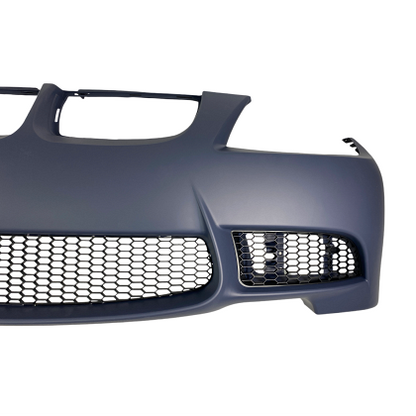Bară de protecție față pentru BMW E90 / E91 (2005-2008) - design M3 fără găuri pentru proiectoare, fără găuri pentru spălătoare faruri, cu și fără senzori de parcare, amorsată