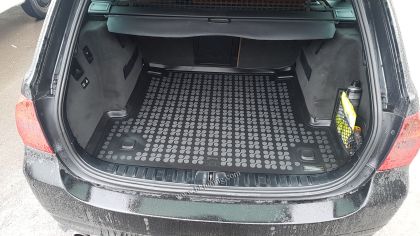 Гумена стелка за багажник за BMW 3 E91 (2005-2012) - Комби - Rezaw Plast