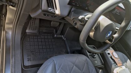 Гумени стелки за BMW iX (2021+) - тип леген