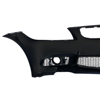 Body Kit М3-пакет за BMW E90 седан (2005-2008) - M3 с отвори за халогени