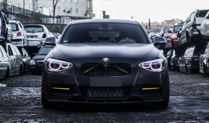 Добавка предна броня за BMW F20 (2011-2014) M Performance Style - черен гланц