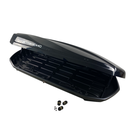 Автобокс Junior Strike 199x84x41cm с 85 mm крепежи,с двустранно отваряне с ключ, 480 литра - черен гланц