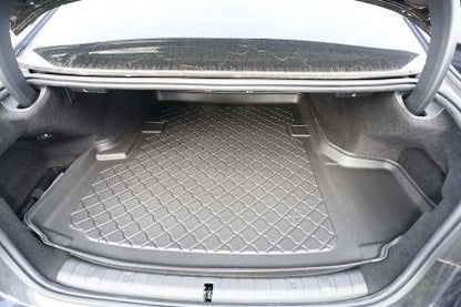 Гумирана стелка за багажник за BMW 5 G30 (2017-2023) sedan Plug-in Hybrid