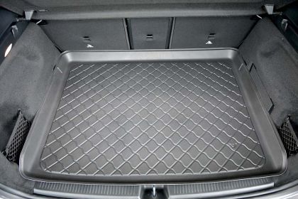 Гумирана стелка за багажник за Mercedes B-Class W246 (2011+) Hatchback 5d upper boot; with adjustable boot floor (EASY VARIO PLUS SYSTEM and with LOAD COMPARTMENT PACKAGE); approx. lenght of the boot liner 82 cm