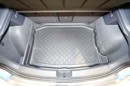 Гумирана стелка за багажник за Seat Leon IV / Leon IV Hybrid hatchback (2020+) / Cupra Leon Mild-Hybrid hatchback (2022+); lower boot; models without adjustable boot floor