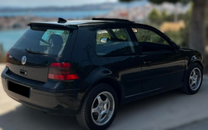 Спойлер антикрило за Volkswagen Golf 4 (1997-2003) - черен гланц
