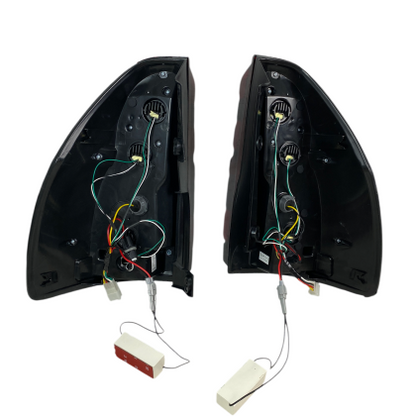Диодни стопове за TOYOTA LAND CRUISER Prado J120 (2003-2009) - full Led Uprgade to J150 look - червени с бягащ опушен мигач