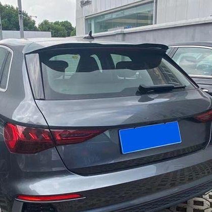 Спойлер антикрило за Audi A3 2021+ hatchback Max Style - черен гланц