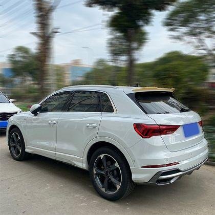 Спойлер антикрило за Audi Q3 2019 +- черен гланц