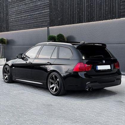 Spoiler aripă spate pentru BMW E91 (2005-2012) combi - negru lucios