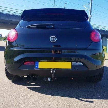 Спойлер антикрило за Fiat Bravo 2004-2012 - черен гланц