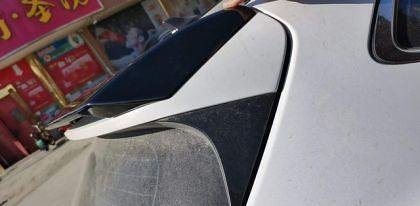 Eleron spoiler pentru Hyundai Tuscon 2020+ - negru lucios