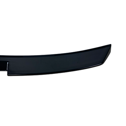 Eleron portbagaj BMW G60 / G68 2024+ M4 Style - negru lucios