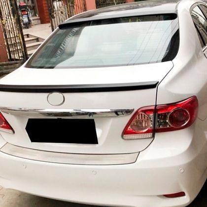 Спойлер за задно стъкло Toyota Corolla 2012+