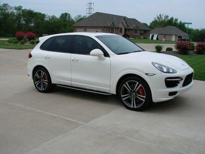 Степенки за Porsche Cayenne 2010+