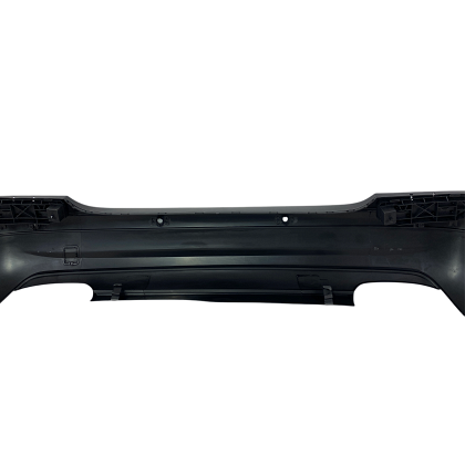 Bară spate tuning pentru Mercedes W211 E-Class (2002-2009) - Design AMG cu orificii pentru senzori de parcare