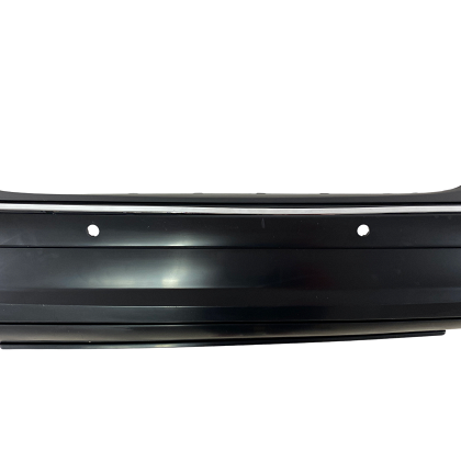Bară spate tuning pentru Mercedes W211 E-Class (2002-2009) - Design AMG cu orificii pentru senzori de parcare